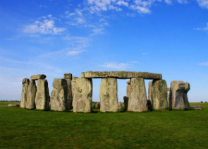 Private Tour: Stonehenge Tour from London in a Chauffeured Range Rover